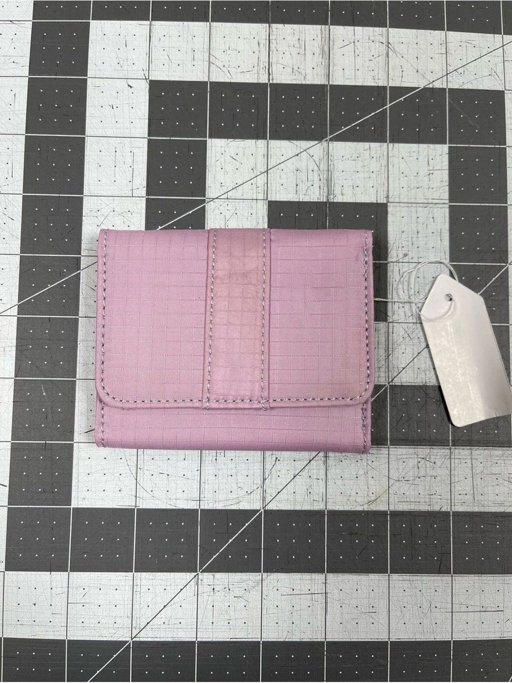 Small Pink Wallet - Brand New - Unbranded
